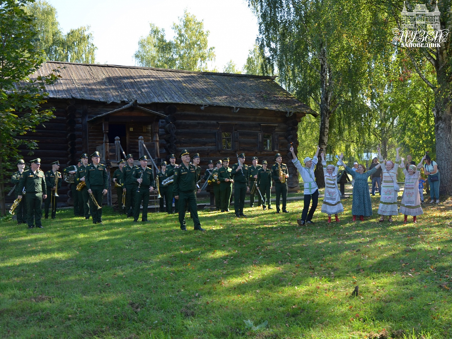 Семейный фестиваль «Карусель народных игр»: фотоотчёт