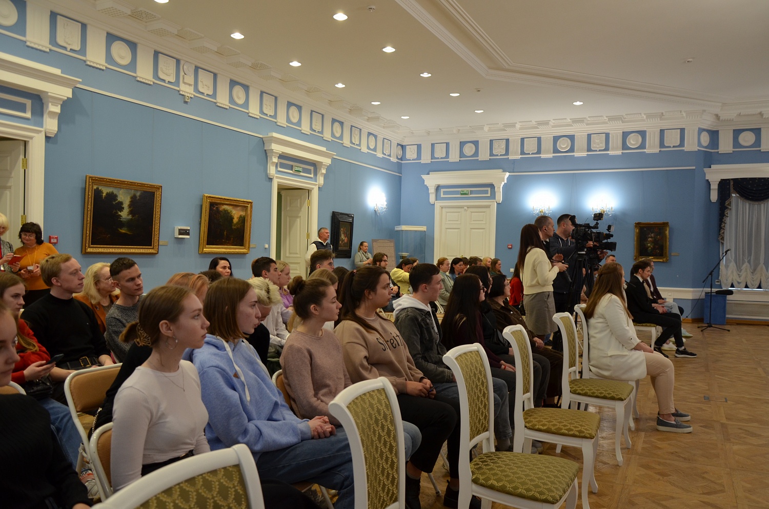 Легенды сцены и ТВ в Музее истории костромского края