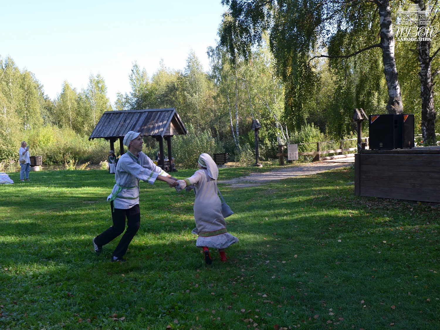 Семейный фестиваль «Карусель народных игр»: фотоотчёт