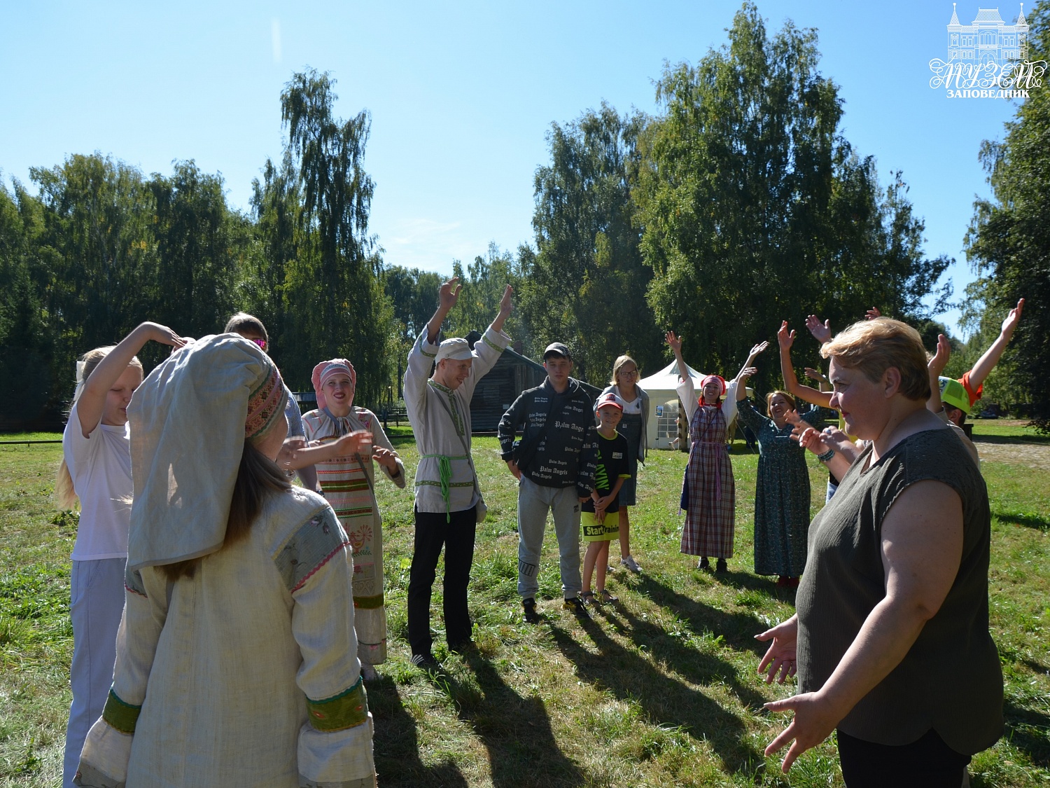 Семейный фестиваль «Карусель народных игр»: фотоотчёт