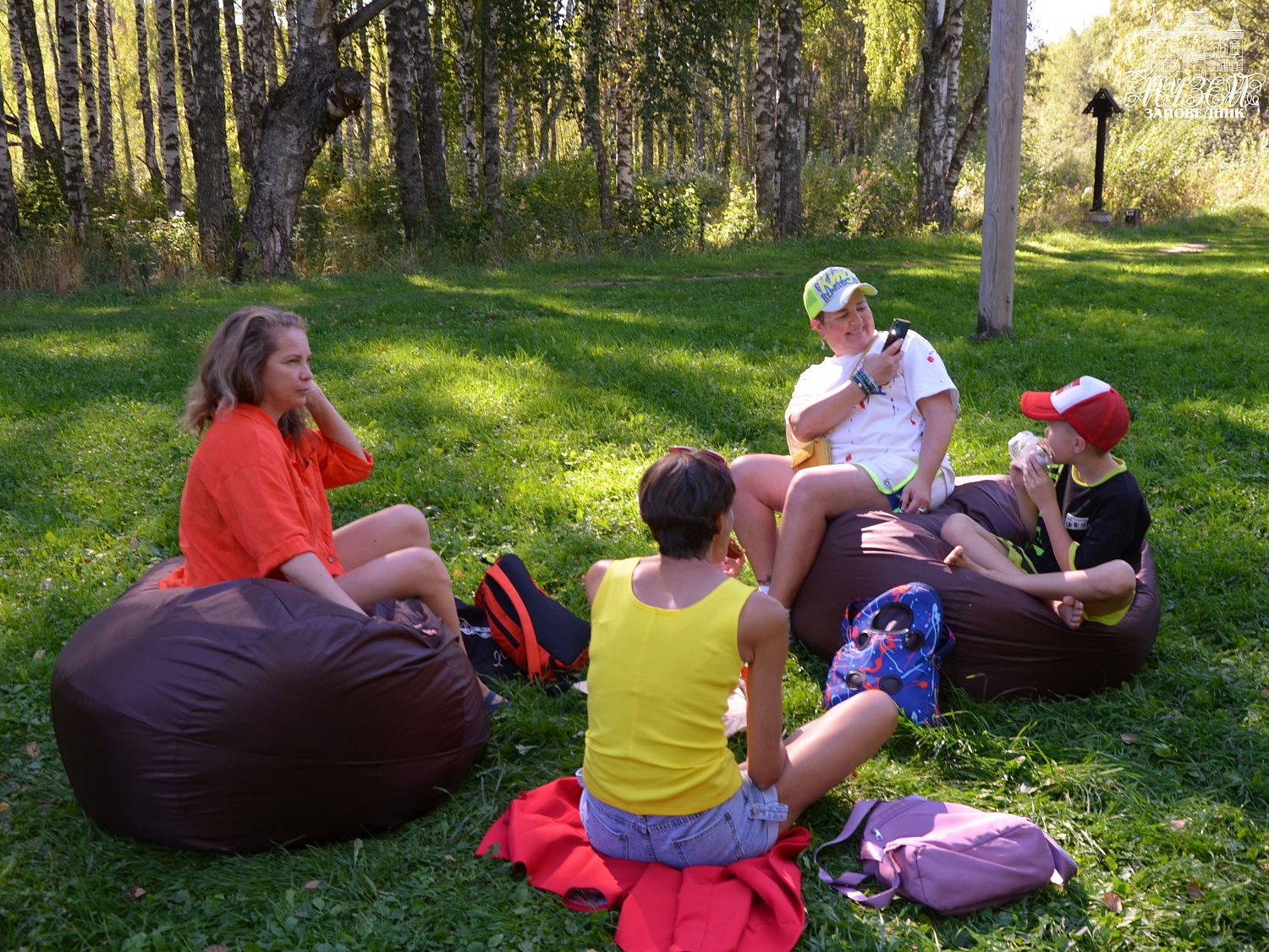 Семейный фестиваль «Карусель народных игр»: фотоотчёт