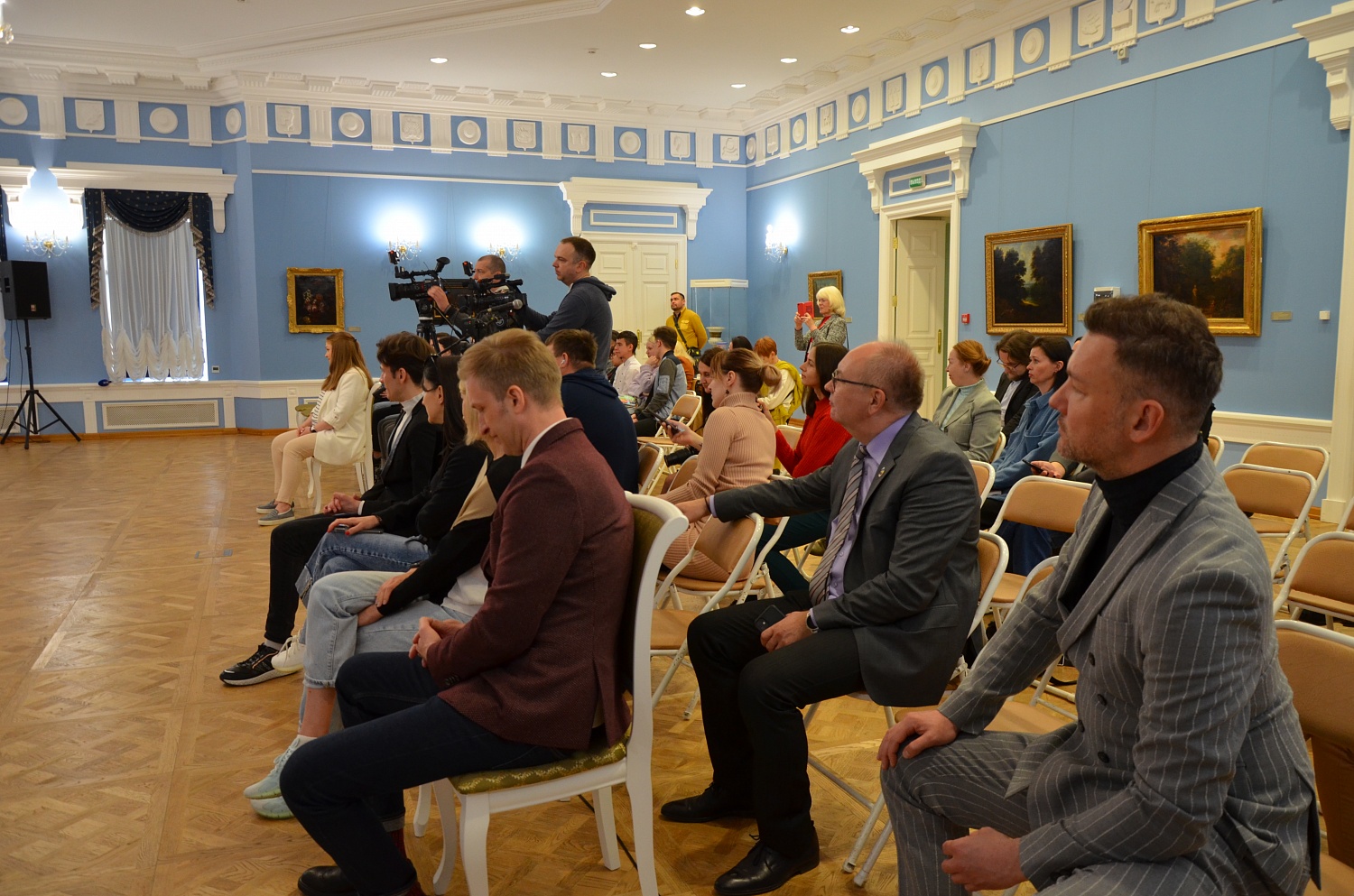 Легенды сцены и ТВ в Музее истории костромского края