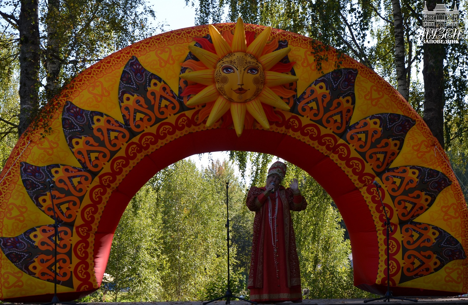 Семейный фестиваль «Карусель народных игр»: фотоотчёт