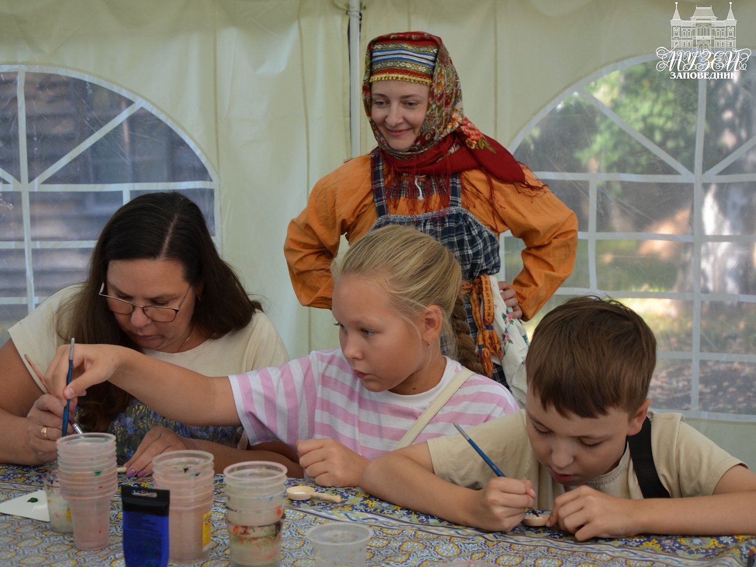 Семейный фестиваль «Карусель народных игр»: фотоотчёт