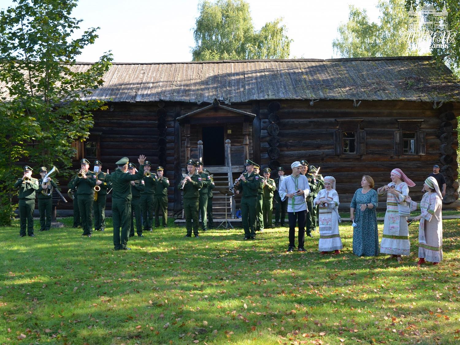 Семейный фестиваль «Карусель народных игр»: фотоотчёт