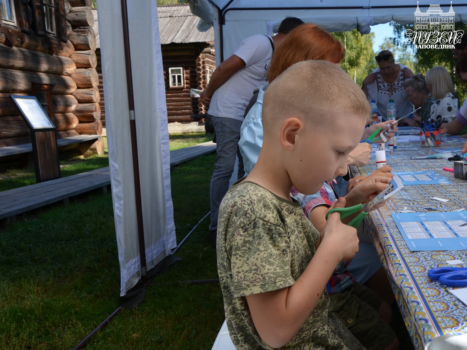 Семейный фестиваль «Карусель народных игр»: фотоотчёт