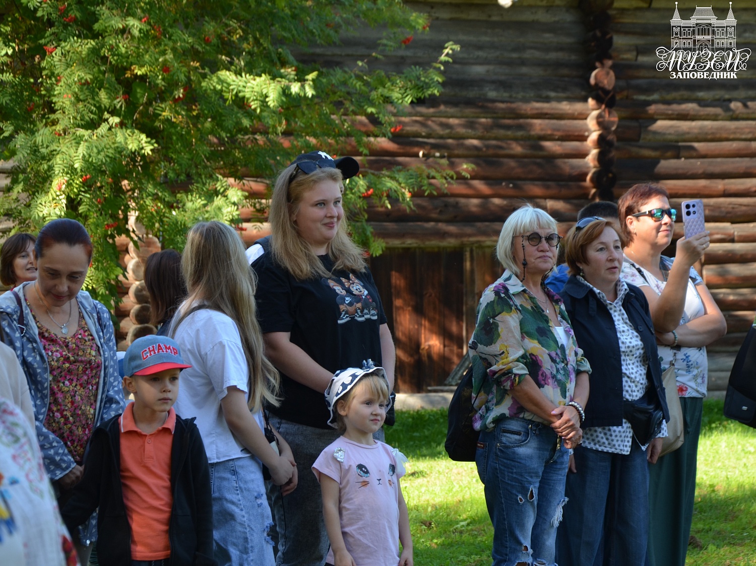 Семейный фестиваль «Карусель народных игр»: фотоотчёт