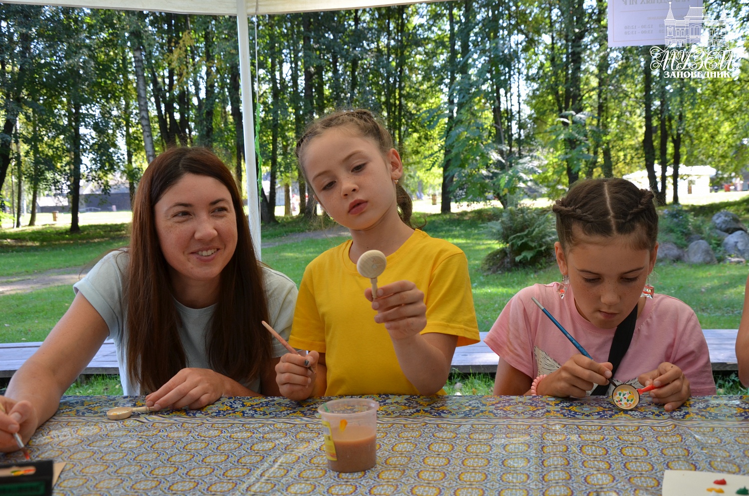 Семейный фестиваль «Карусель народных игр»: фотоотчёт