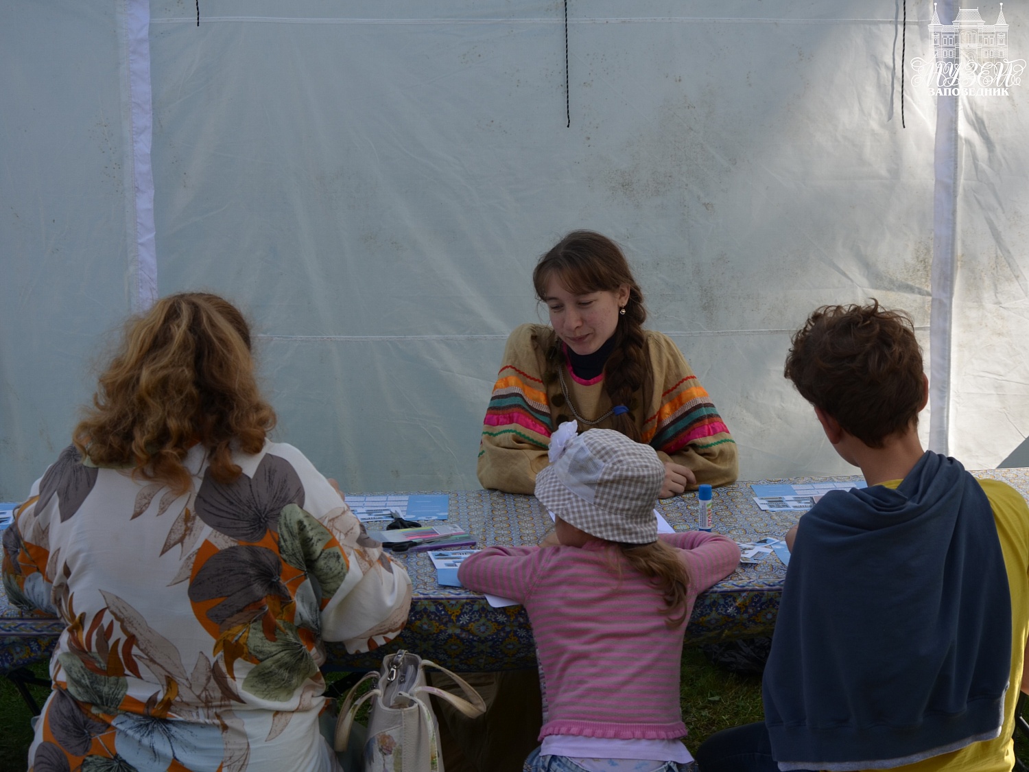 Семейный фестиваль «Карусель народных игр»: фотоотчёт