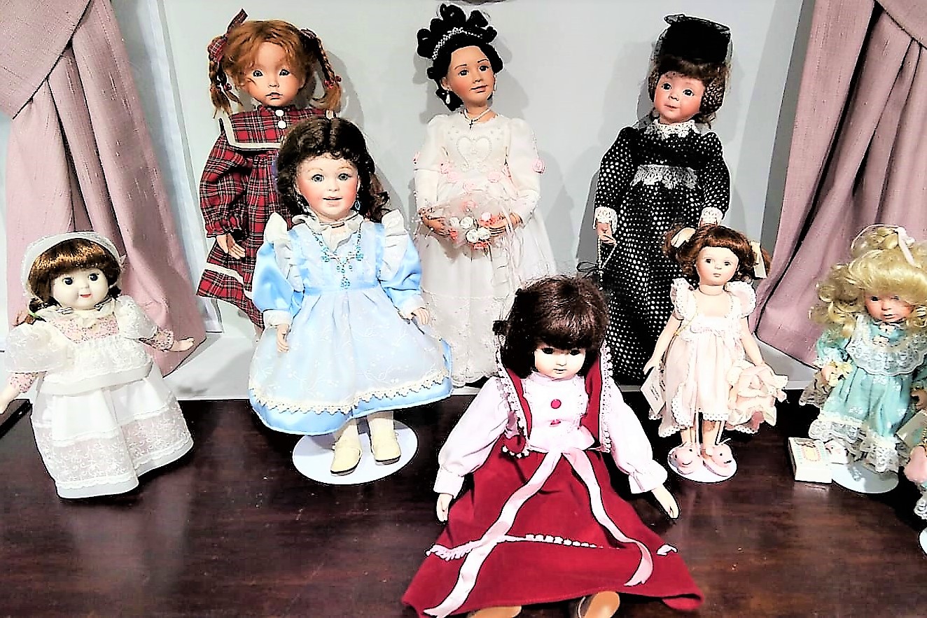 Куклы онлайн и офлайн