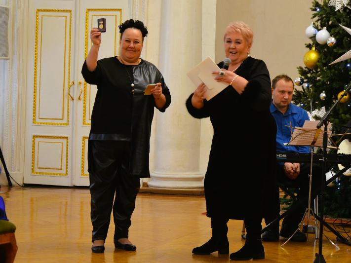 Старший научный сотрудник Костромского музея-заповедника награждена Памятной медалью «Союза женщин России»
