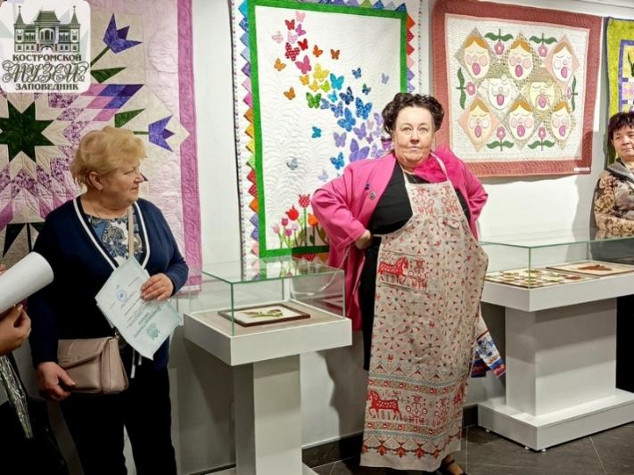 Костромской музей-заповедник проводит Всероссийский фестиваль народного творчества «Фартук мира, дружбы и добра»