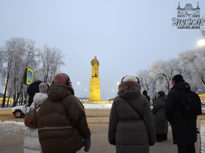 Аудиоспектакль-прогулка «Город. На ушах»