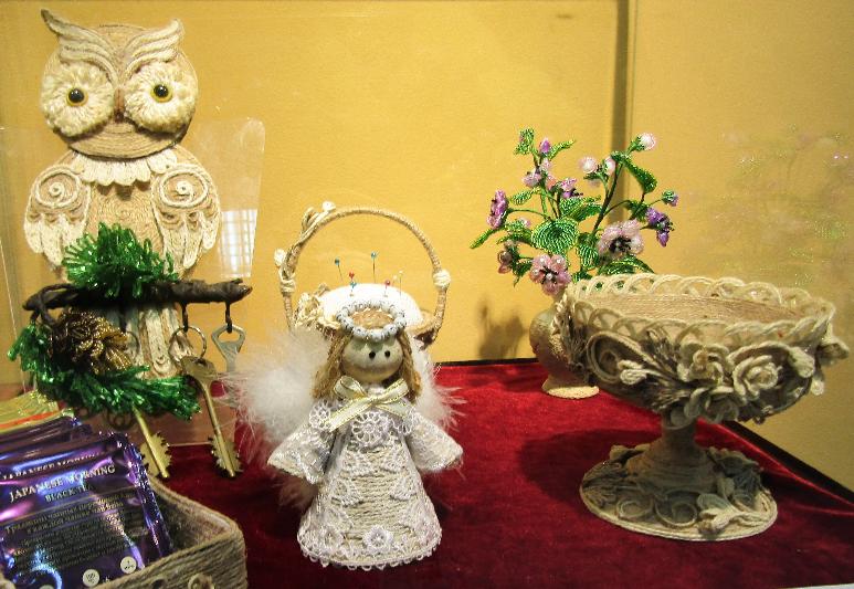 Радужный карнавал (Красносельский музей ювелирного и народно-прикладного искусства)